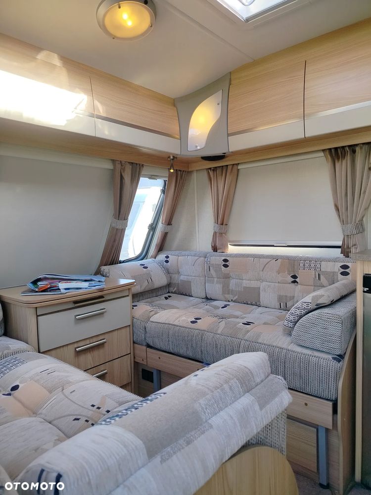 Coachman - 22