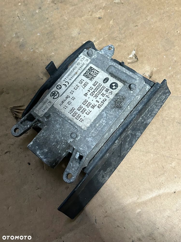 RADAR CZUJNIK ZMIANY PASA BMW F10 F11 OE 6795773 - 2