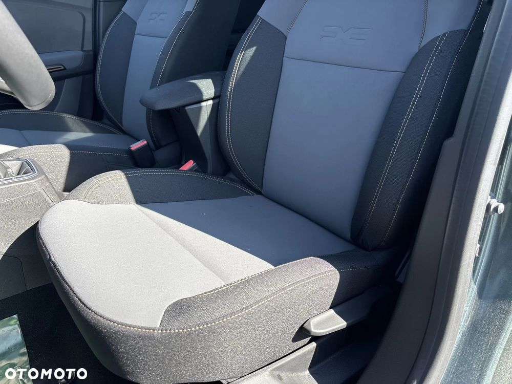Dacia Jogger 1.6 Full Hybrid 140 Extreme MMT - 12