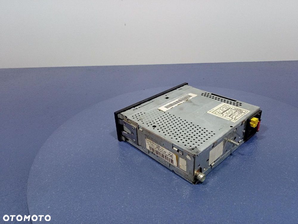 VW BORA GOLF IV RADIO FABRYCZNE 6N0035186 - 3