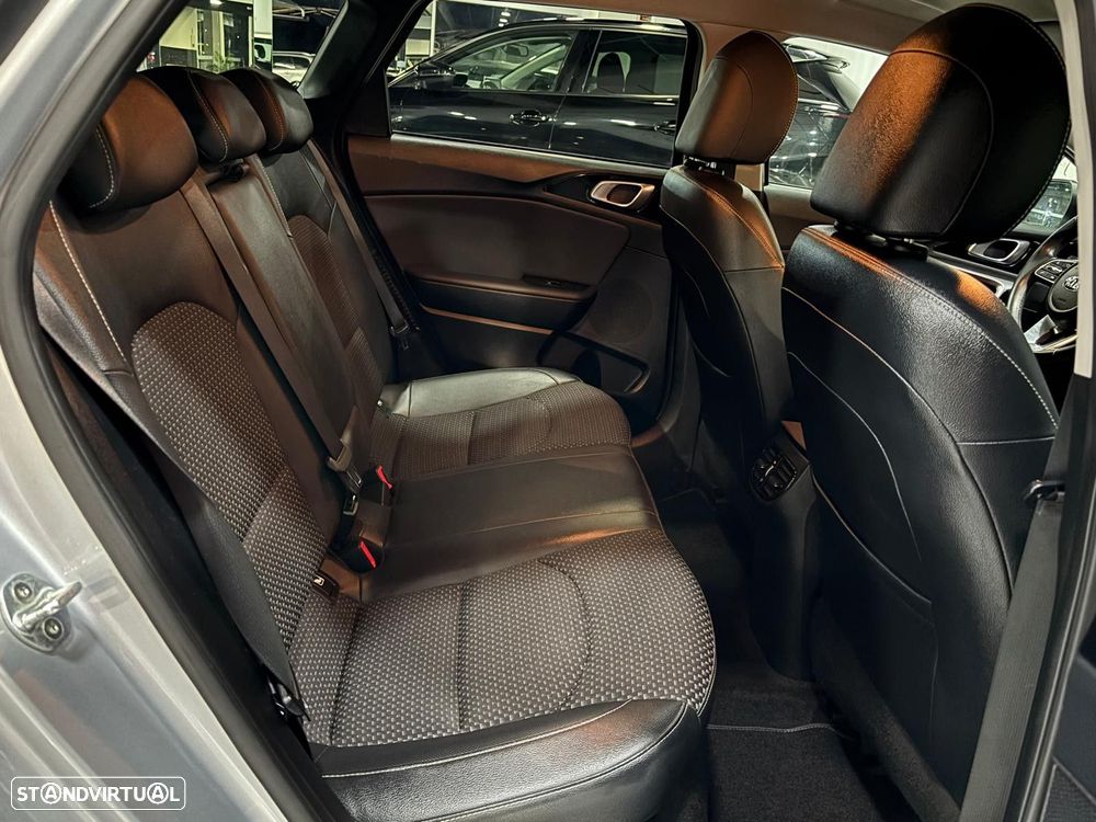 Kia Ceed SW 1.6 GDi PHEV Drive 6DCT - 8