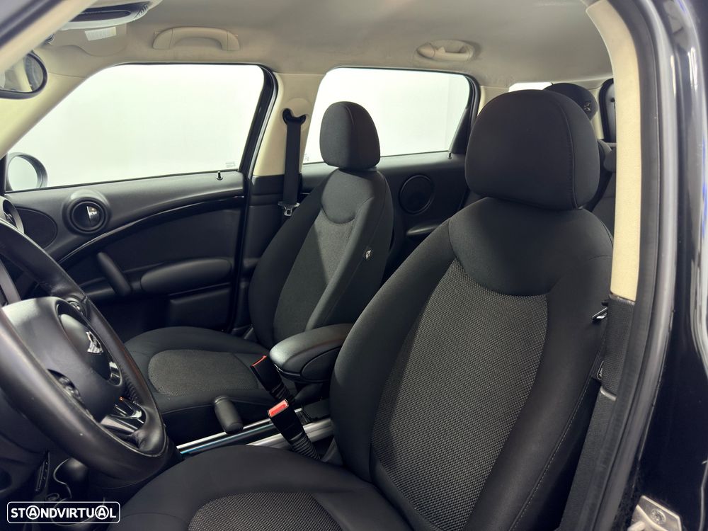 MINI Countryman Cooper D - 14