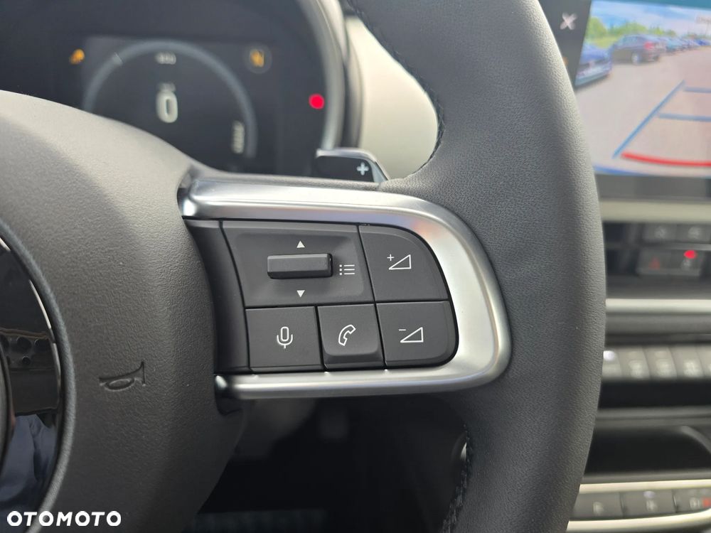 Fiat 600 ver-1-2-turbo-hybrid-la-prima-edct - 13