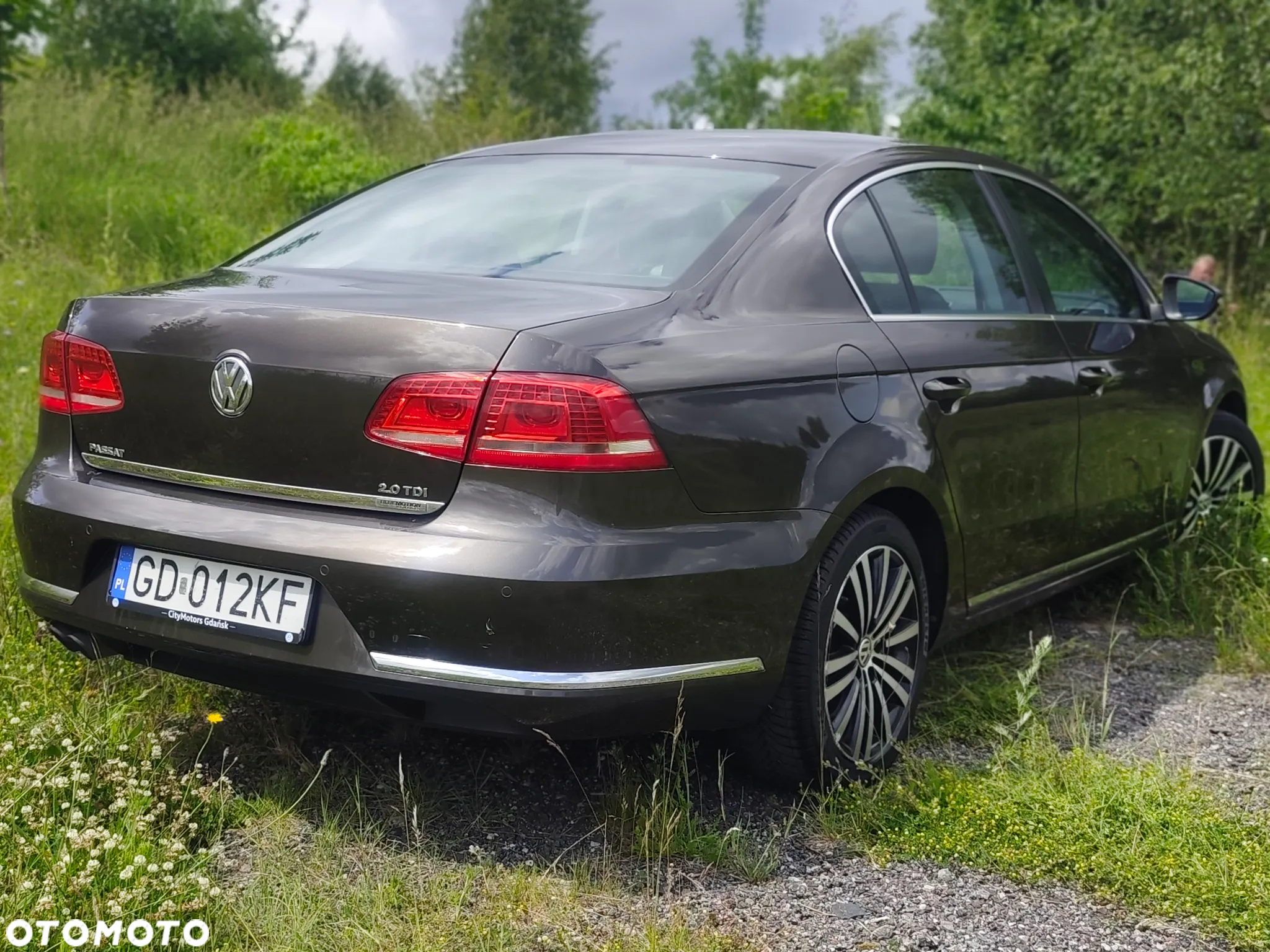 Volkswagen Passat 2.0 TDI Comfortline DSG - 10