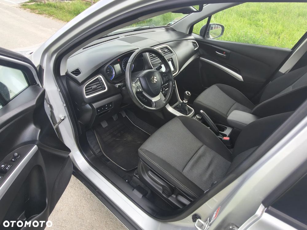Suzuki SX4 - 12