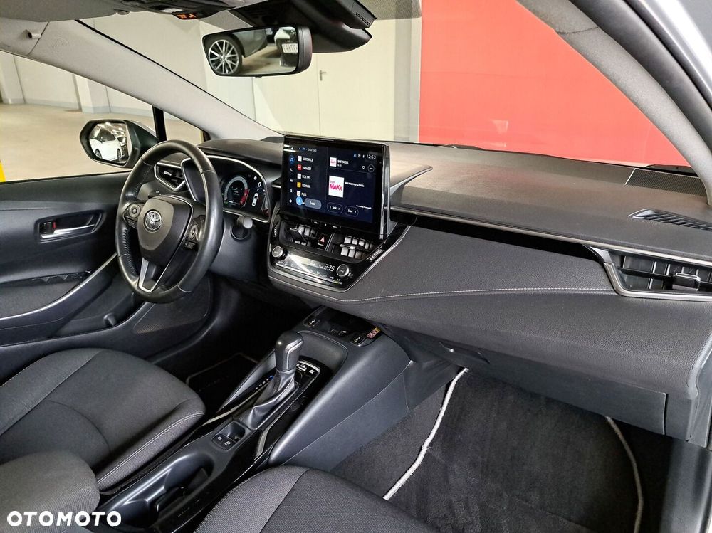 Toyota Corolla 1.8 Hybrid Comfort - 16