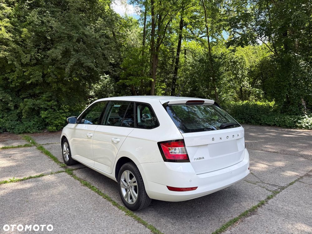Skoda Fabia 1.0 TSI Drive - 8