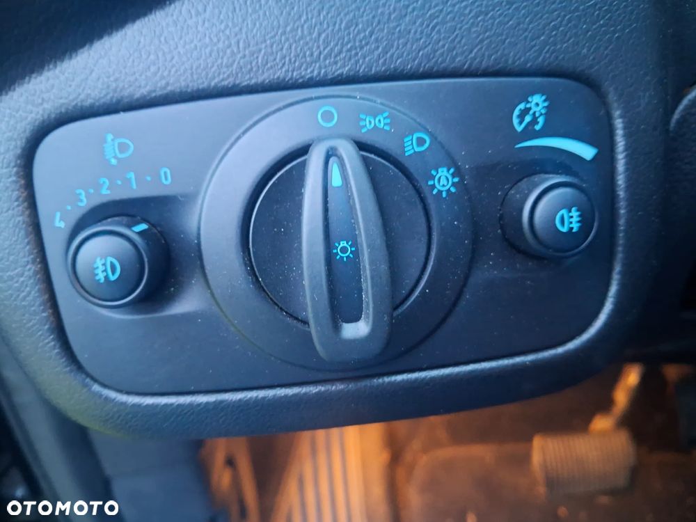 Ford Kuga ver-2-0-ecoblue-4x4-cool-connect - 14