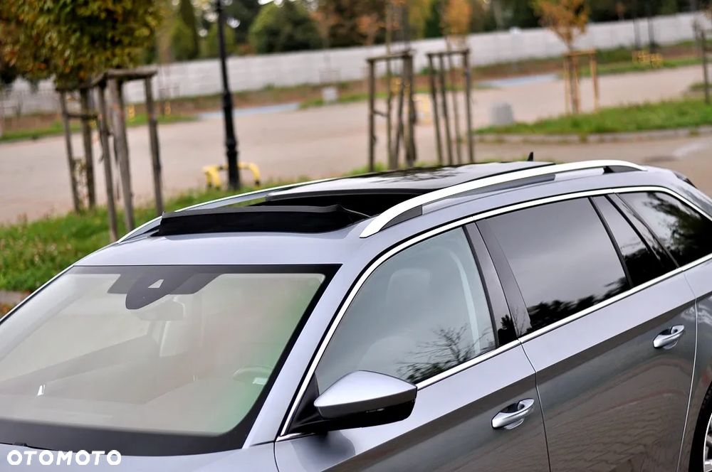 Skoda Superb 2.0 TDI Style DSG - 8