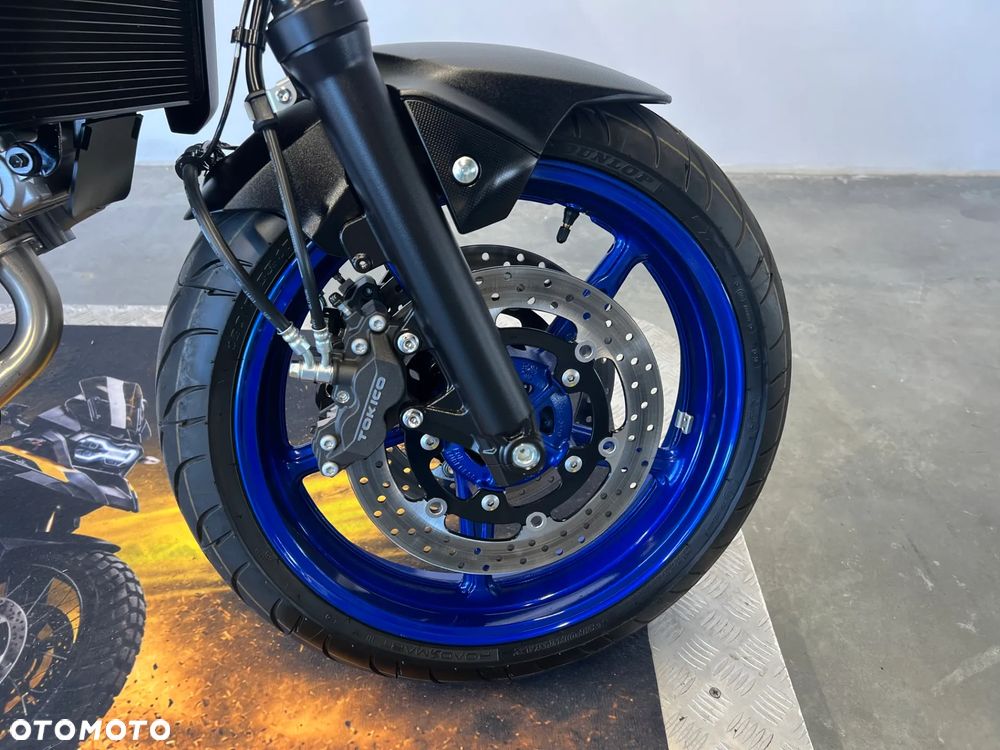 Suzuki SV - 20