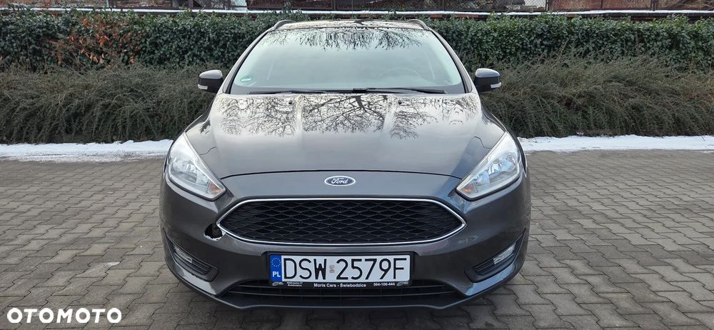 Ford Focus 1.0 EcoBoost Titanium - 3