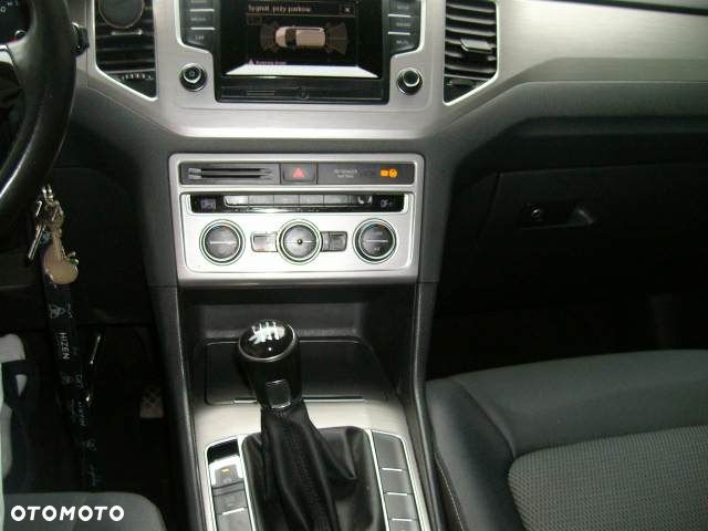 Volkswagen Golf Sportsvan - 14