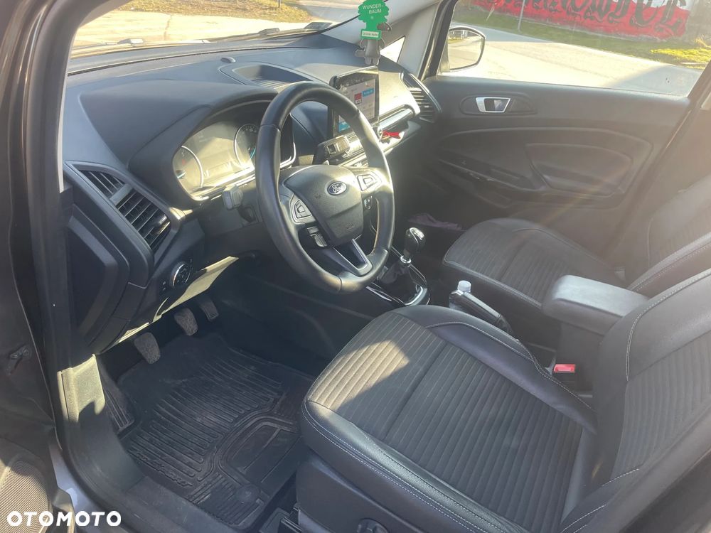 Ford EcoSport - 5
