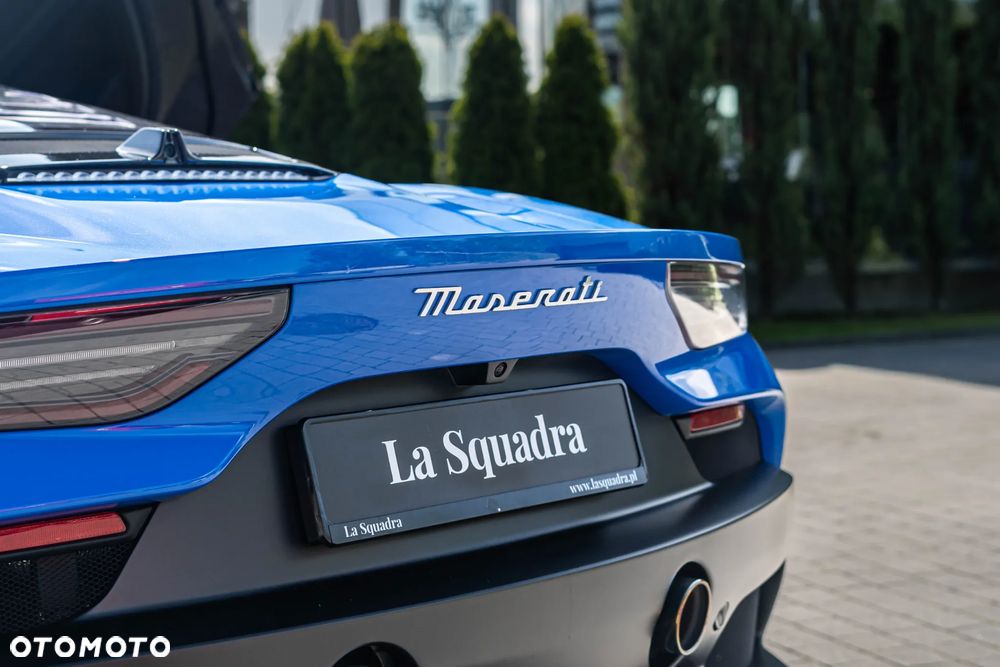 Maserati MC20 DCT - 9