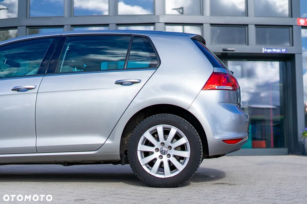 Volkswagen Golf 1.2 TSI BMT Trendline - 13