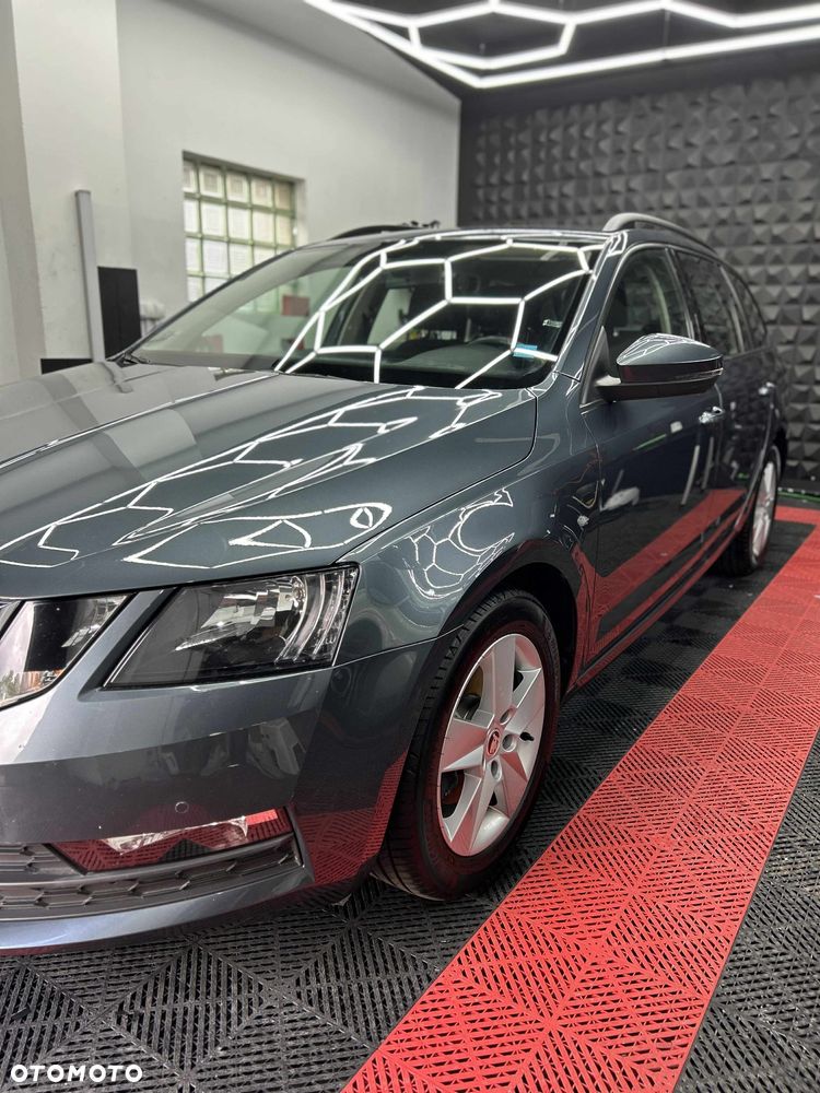 Skoda Octavia 1.4 TSI Ambition - 3