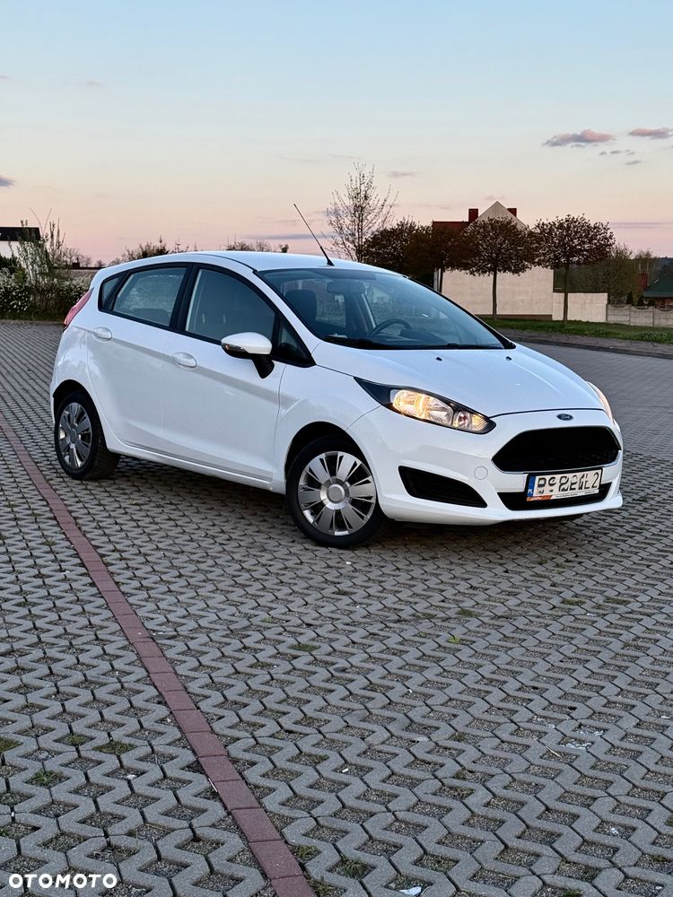 Ford Fiesta ver-1-5-tdci-silver-x - 2