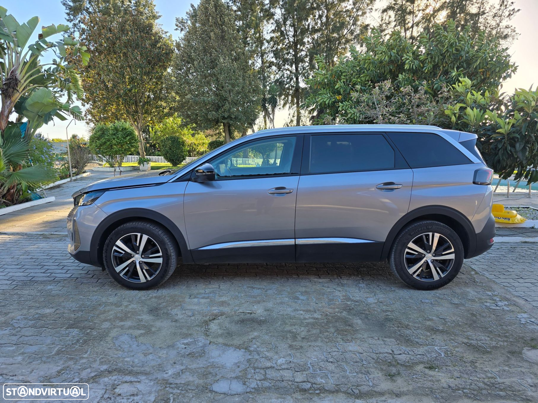Peugeot 5008 - 16