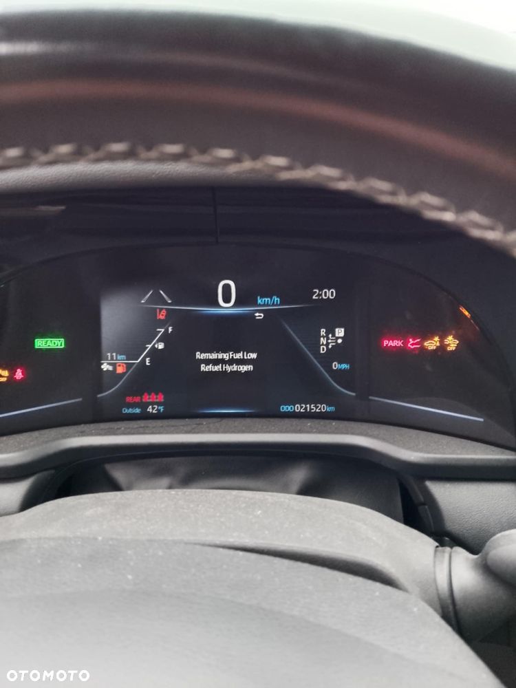 Toyota Mirai Luxury - 5