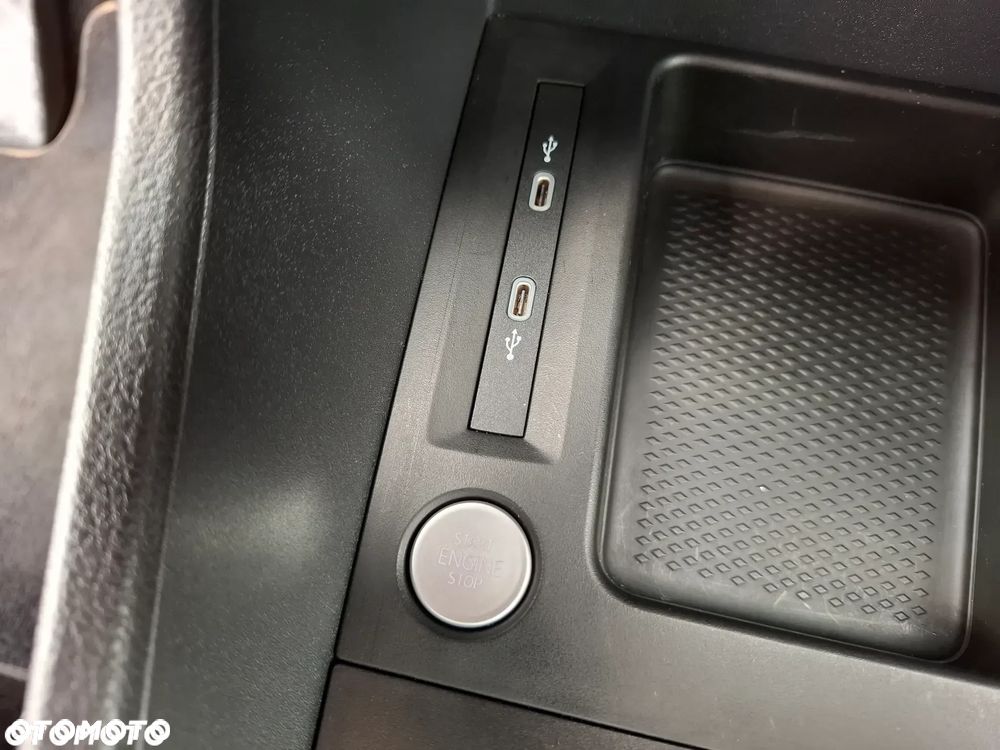 Ford Tourneo Connect 2.0 EcoBlue Active AWD - 19