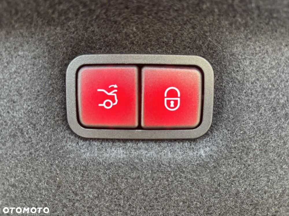 Mercedes-Benz SL - 24