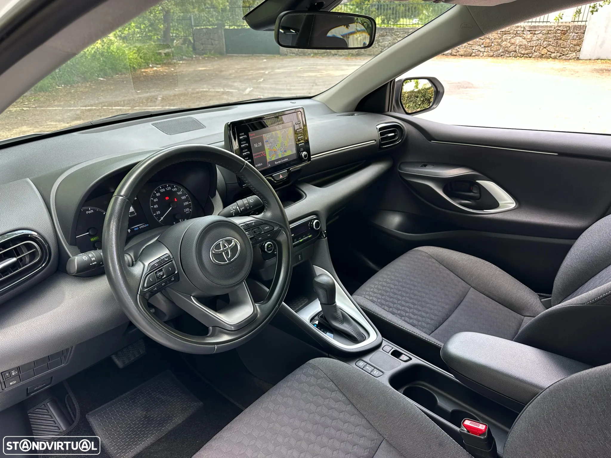 Toyota Yaris 1.5 HDF GR Sport - 8