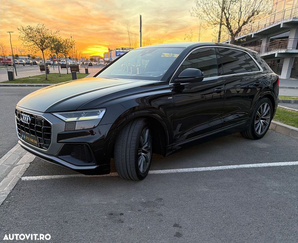 Audi Q8 55 TFSI quattro Tiptronic - 12