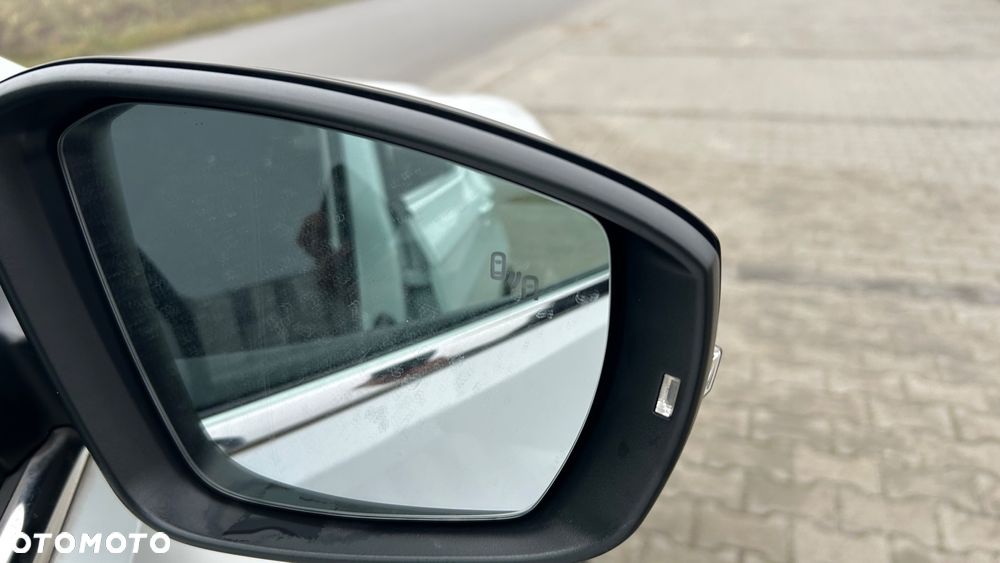 Volkswagen T-Cross 1.0 TSI OPF Style - 30