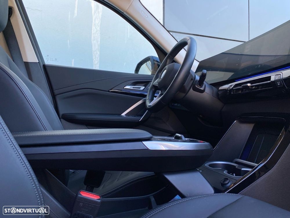 BMW X1 sDrive18d xLine - 13