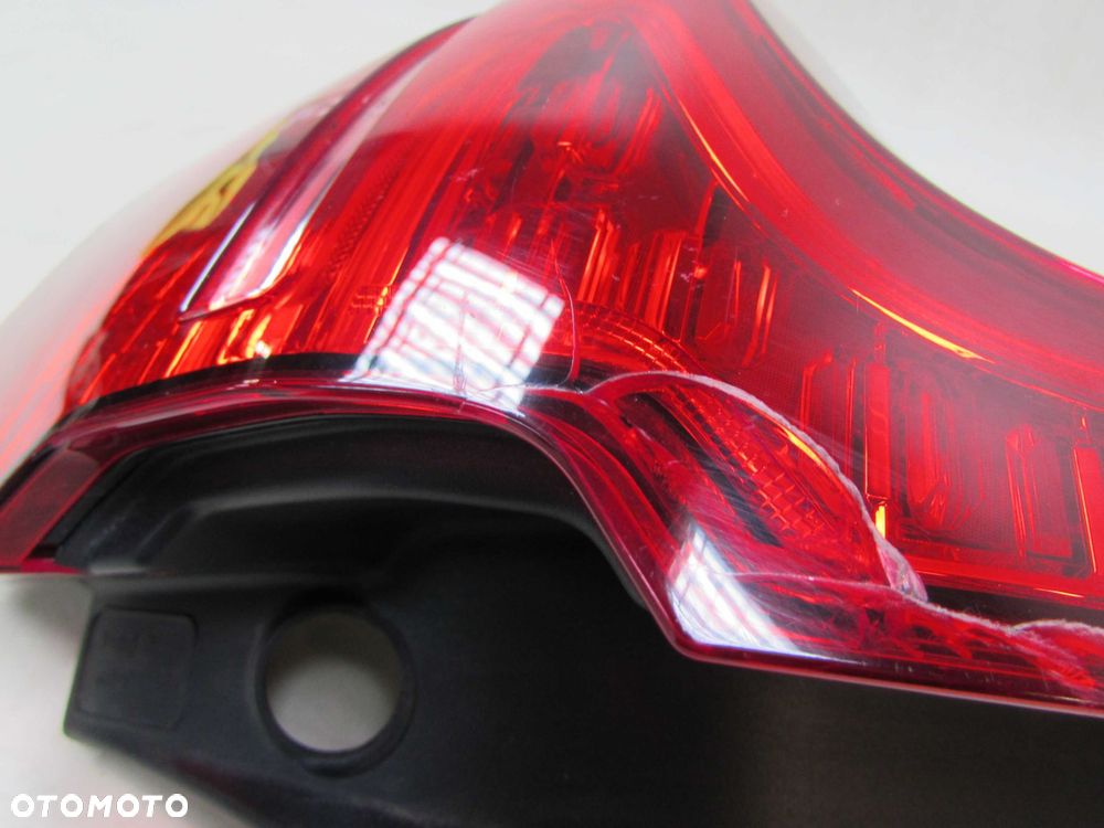 VOLVO V60 II 18- LAMPA TYL LEWA LED 32291358 EUROPA - 10