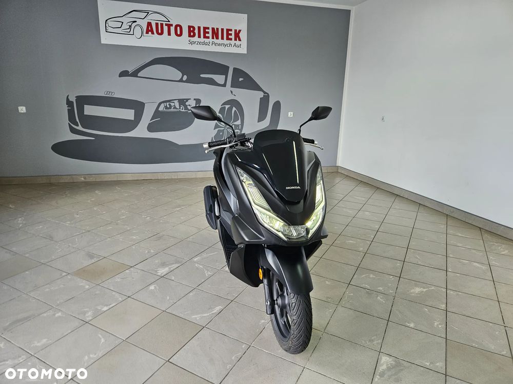 Honda PCX - 1