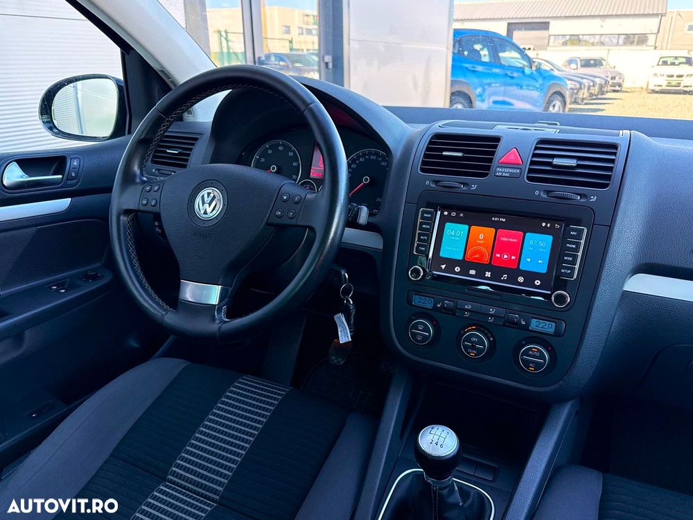 Volkswagen Golf 1.4 TSI United - 17