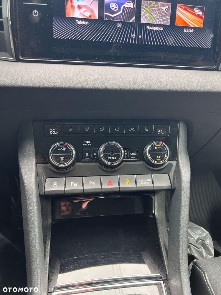 Skoda Karoq 2.0 TDI SCR 4x4 DSG Style - 23