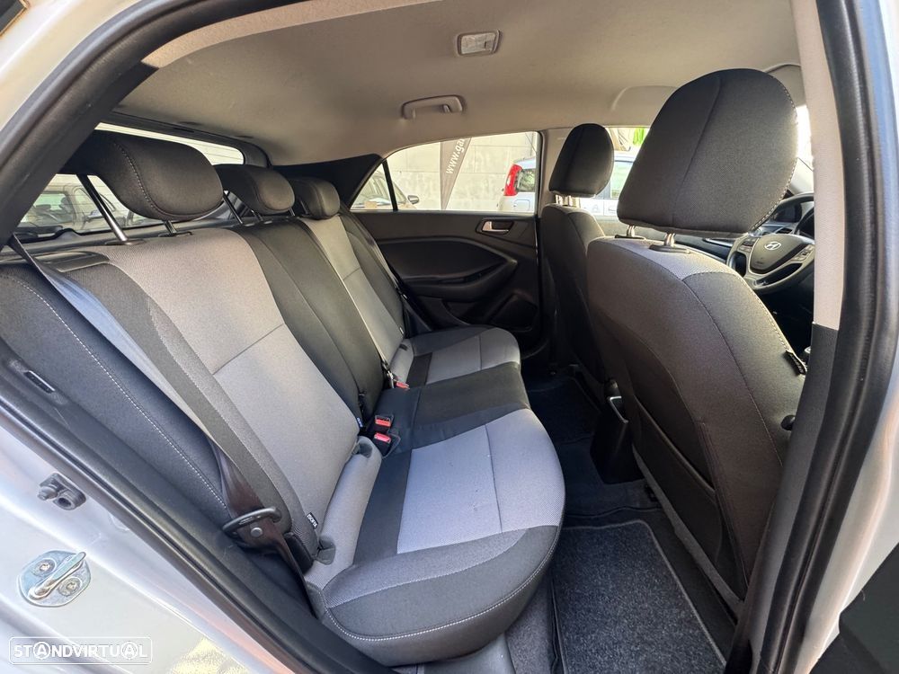 Hyundai i20 1.2 Comfort - 15