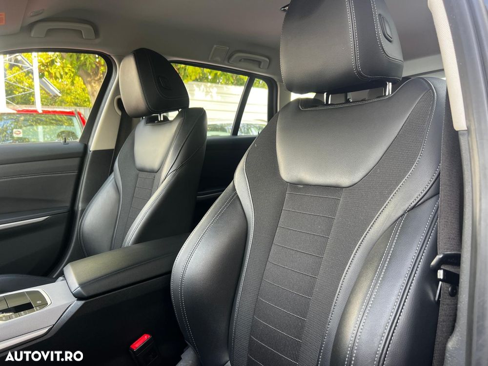 BMW Seria 3 - 32