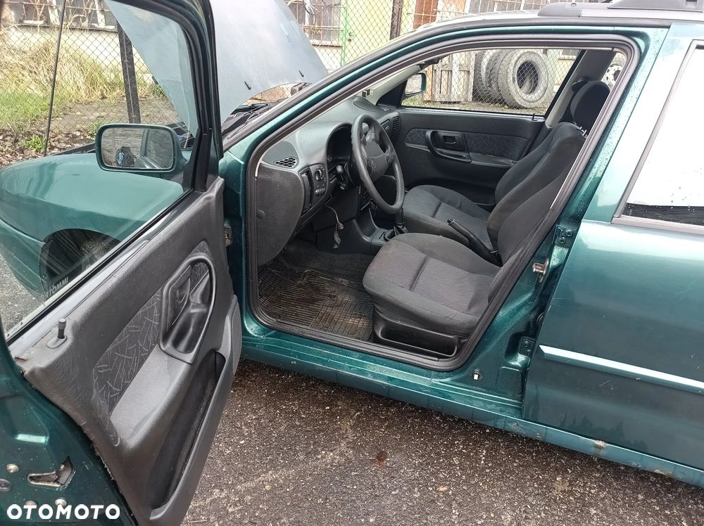 Volkswagen Polo Variant 64 SDI - 13