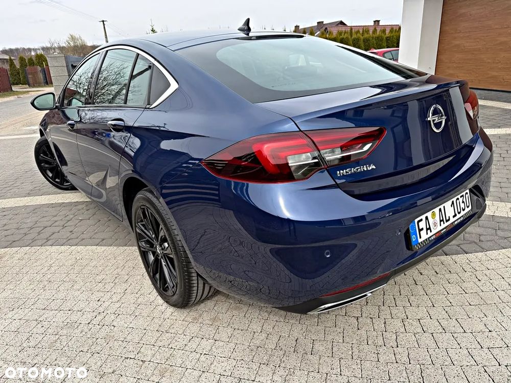 Opel Insignia 2.0 CDTI Business Elegance S&S - 13