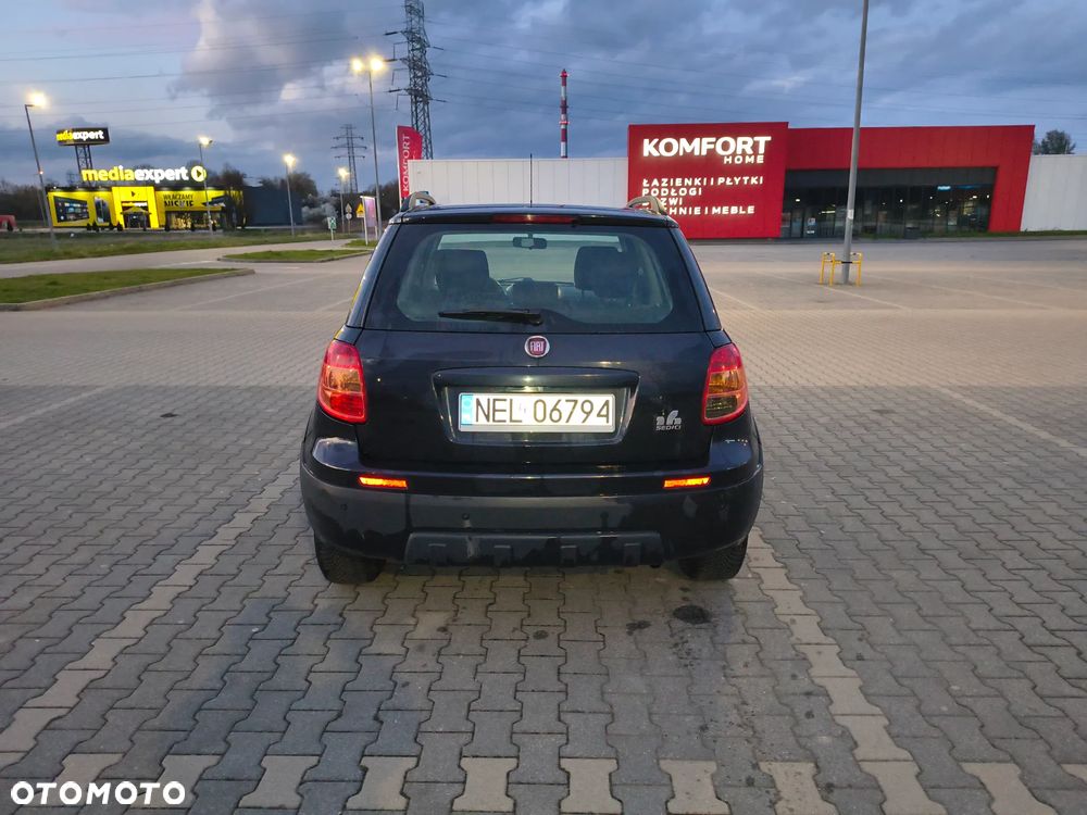 Fiat Sedici 1.6 16V 4x4 Dynamic - 4