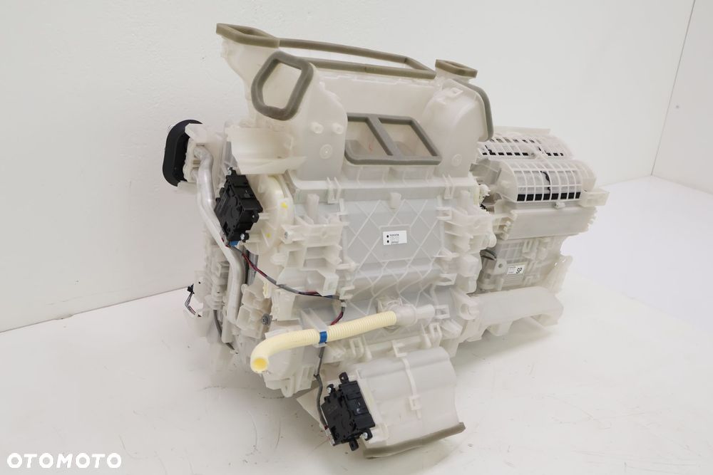TOYOTA RAV4 V 2.5 HYBRID NAGRZEWNICA 87050-33D50, 443260-8123 - 2