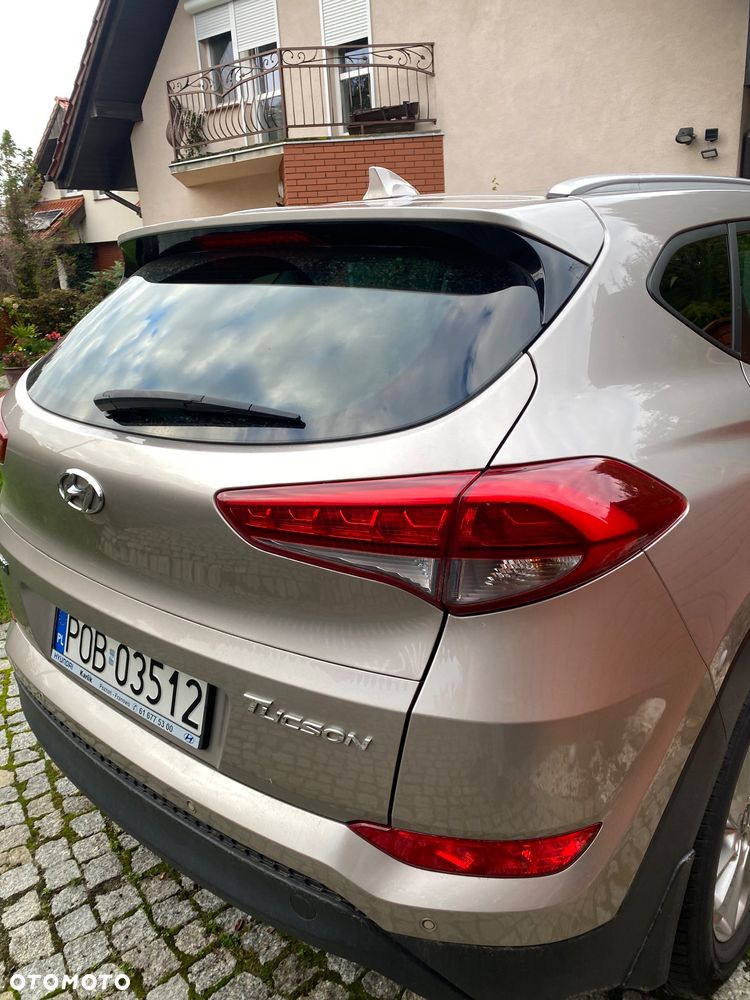 Hyundai Tucson 1.7 CRDI BlueDrive Comfort 2WD DCT - 10