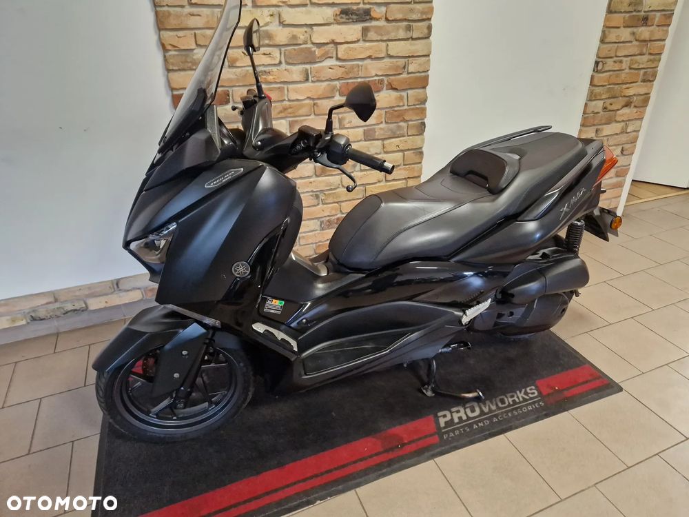 Yamaha X-max - 5