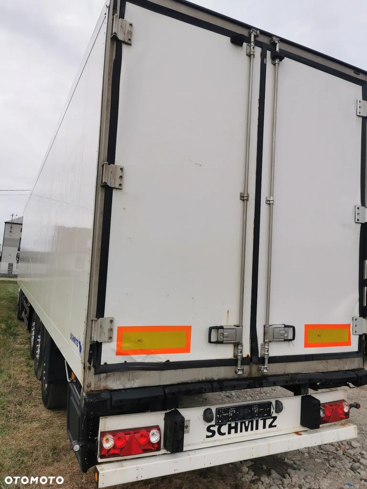 Schmitz Cargobull SKO24 - 4