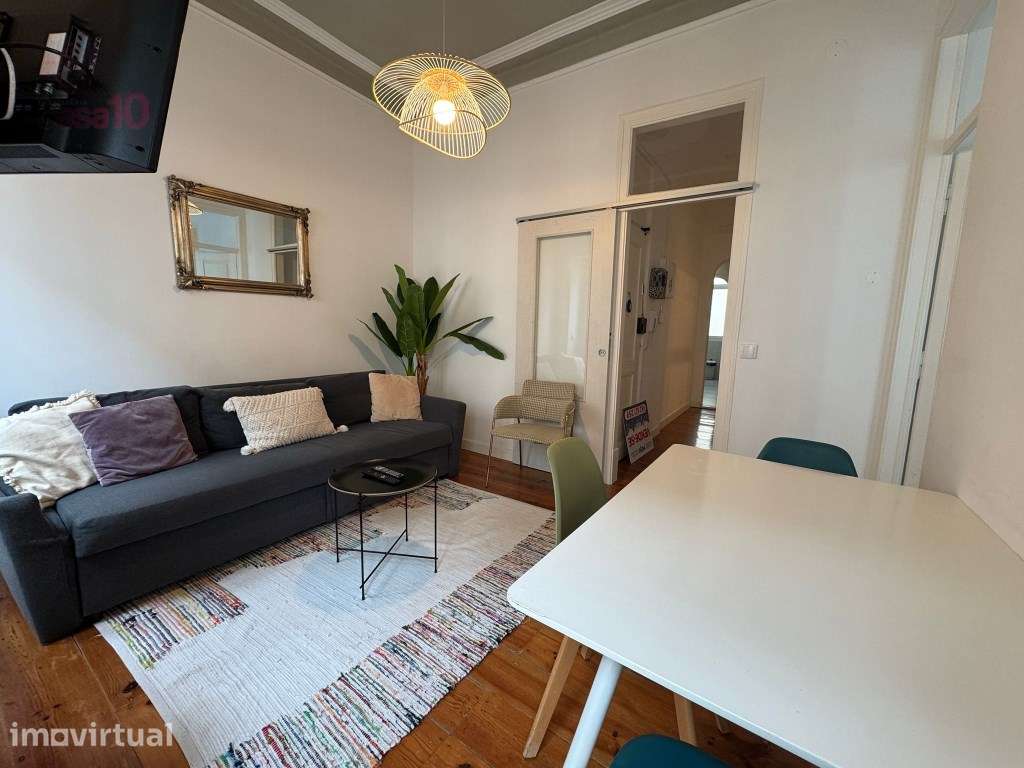 Apartamento T3 renovado para arrendar no centro de Lisboa - Grande imagem: 4/20