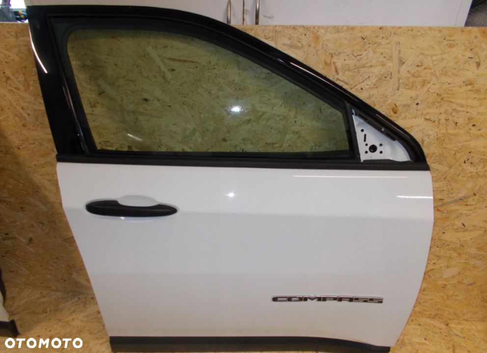 DRZWI PRZÓD PRAWE KOMPLETNE JEEP COMPASS - 1