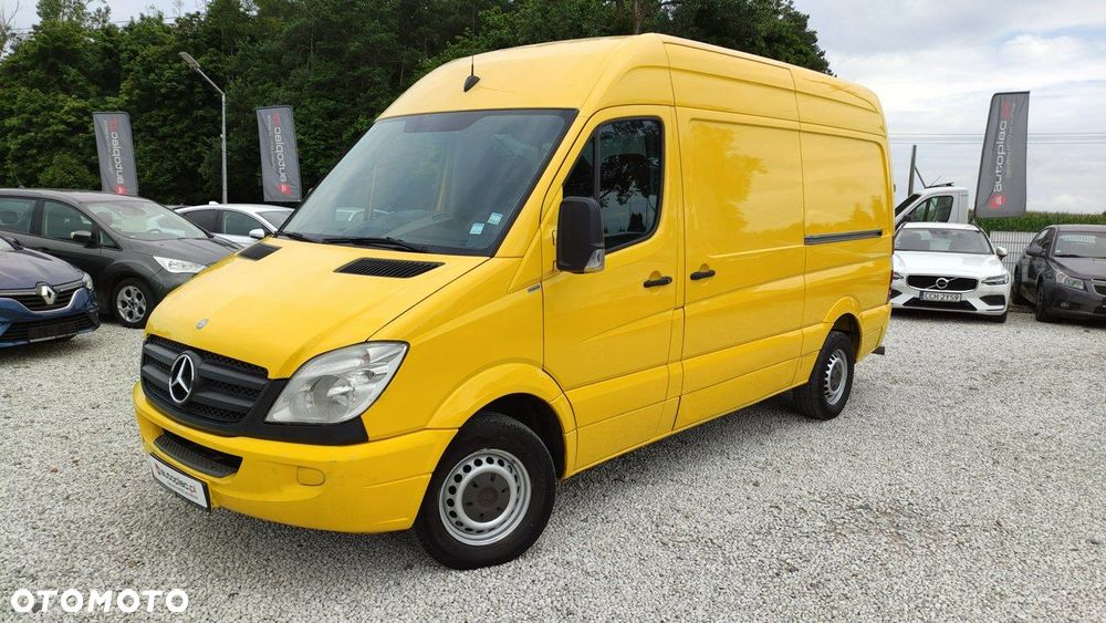 Mercedes-Benz Sprinter - 9