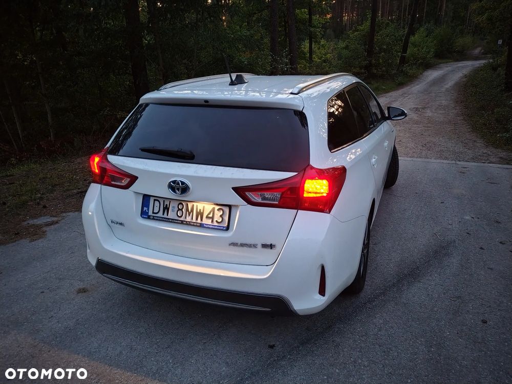 Toyota Auris 1.8 HSD Luna - 7