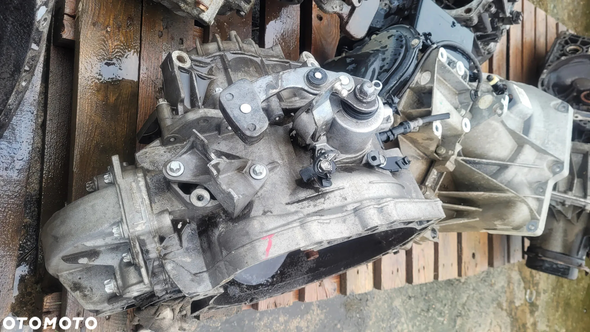 Skrzynia biegów Opel Astra J Corsa E 1,4T 1,4 T M32 M320FAM0 - 2