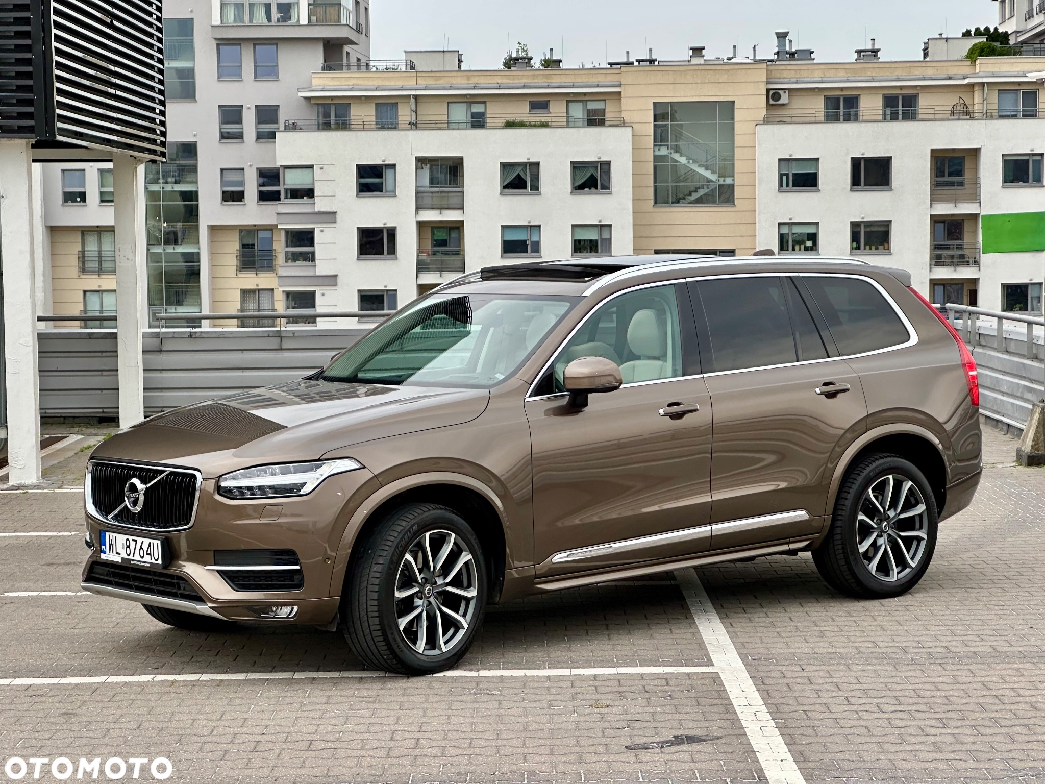 Volvo XC 90 D5 SCR AWD Inscription 7os - 9