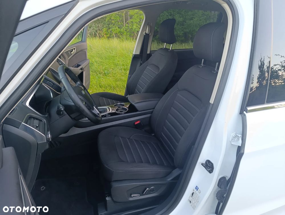Ford Galaxy 2.0 TDCi Titanium - 25
