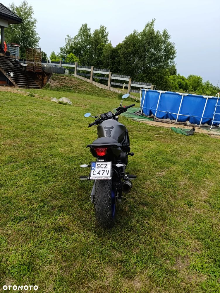 Yamaha XJ - 4